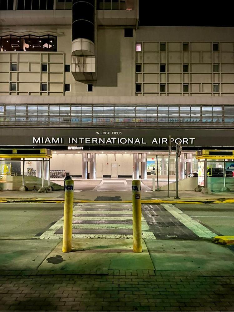 Private Rooms Close To Miami Airport - Free Parking - 01 Esterno foto