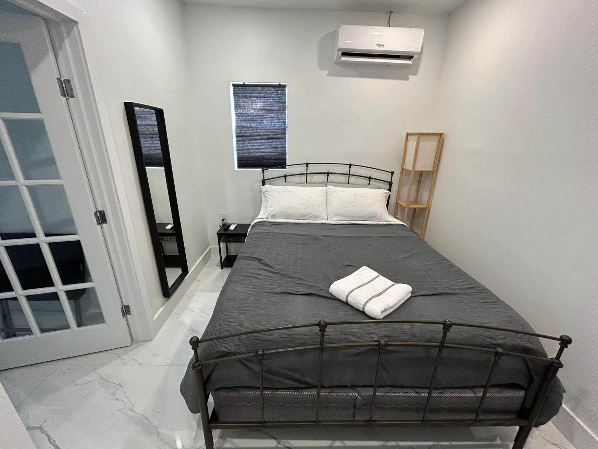 Private Rooms Close To Miami Airport - Free Parking - 01 Esterno foto